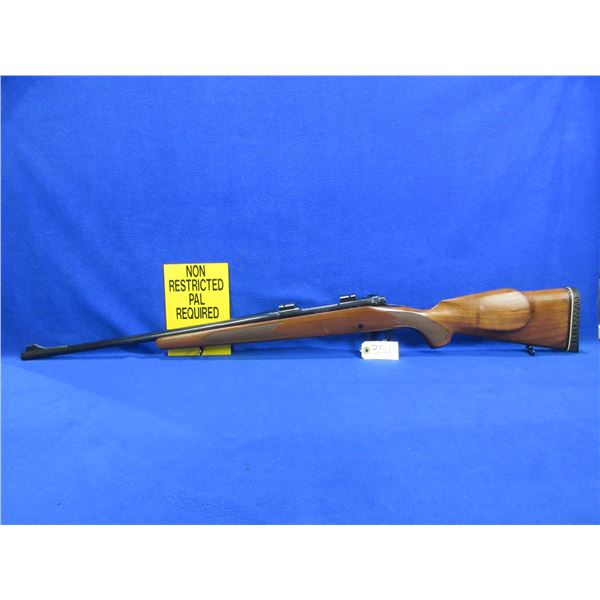 Non-Restricted - Winchester Model 70 XTR in 30-06 Sprg