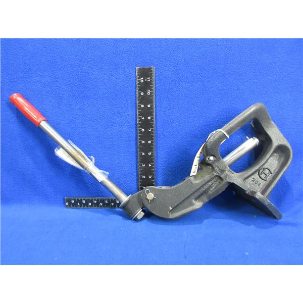 CH Model 205 Reloading Press