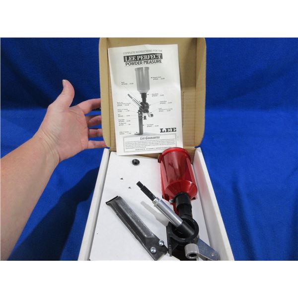 Lee Perfect Powder Measure with Original Box and Instructions