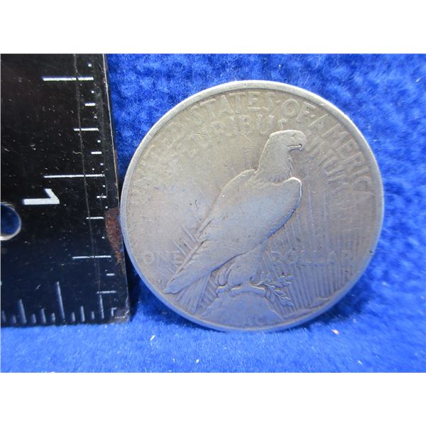 1922 USA One Dollar Coin "Peace Dollar" - .900 Silver
