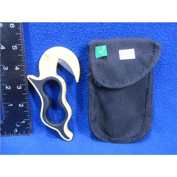 Gut Hook Replaceable Blade Knife with Sheath