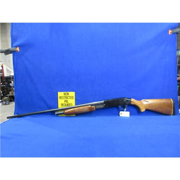 Non-Restricted - Mossberg Model 400G in 12 Ga. 3" Full