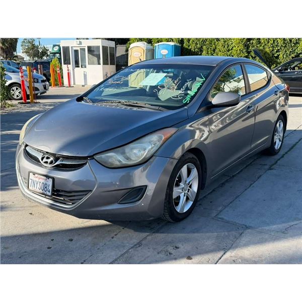 HYUN ELANTRA 2013 SALV-T/DON-TMU- SMOG