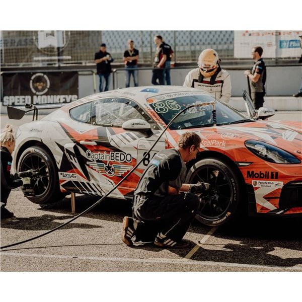 Full Throttle with Porsche Motorsport