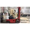 Image 1 : NISSAN, NASH01 FORKLIFT, WHITE & RED,