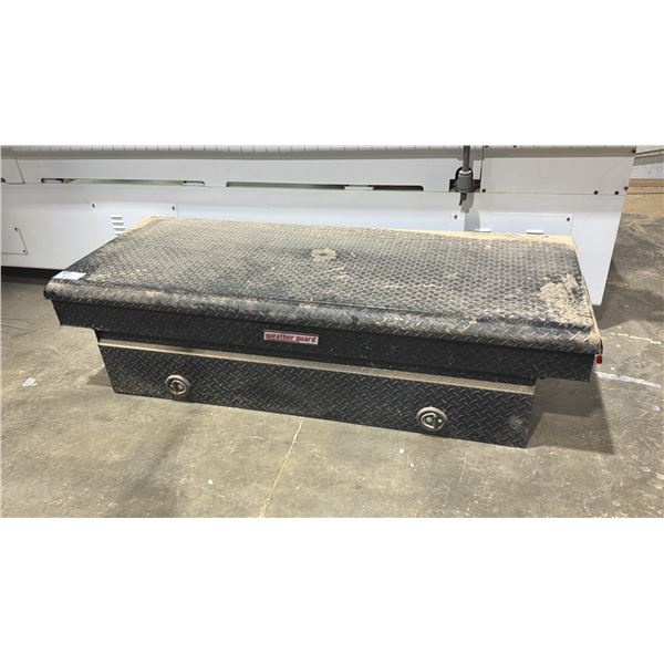 WEATHER GUARD ALUMINUM GAS LIFT TRUCK BOX WITH KEY