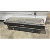 Image 1 : WEATHER GUARD ALUMINUM GAS LIFT TRUCK BOX WITH KEY