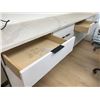 Image 5 : 4-DRAWER 16-DOOR CABINETRY SYSTEM WITH LED LIGHTS &