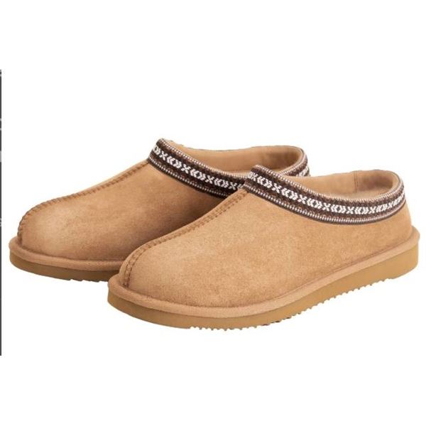 Tan Slip-on Shoes with Chevron Trim and Rubber Soles Mens 7 Womens 8