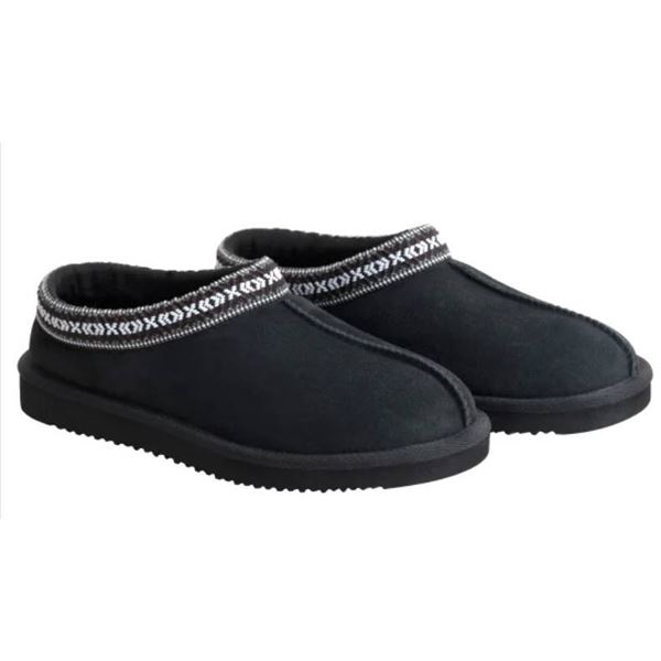 Kirkland Signature Unisex Shearling SlipperMen’s Size 9 and Women’s Size 10 Black