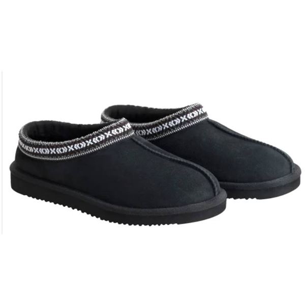 Kirkland Signature Unisex Shearling Slipper Men’s Size 6 and Women’s Size 7 Black