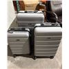 Image 1 : Pack & Fly 3-Piece Silver Suitcase Spinner Wheel Set with Cabin, Medium, and Large Sizes