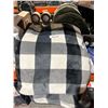Image 2 : Life Comfort Checkered Pattern Queen Size Blanket
