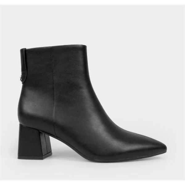Aerosoles Size 8 Women’s High-Heel Zip Ankle Boots