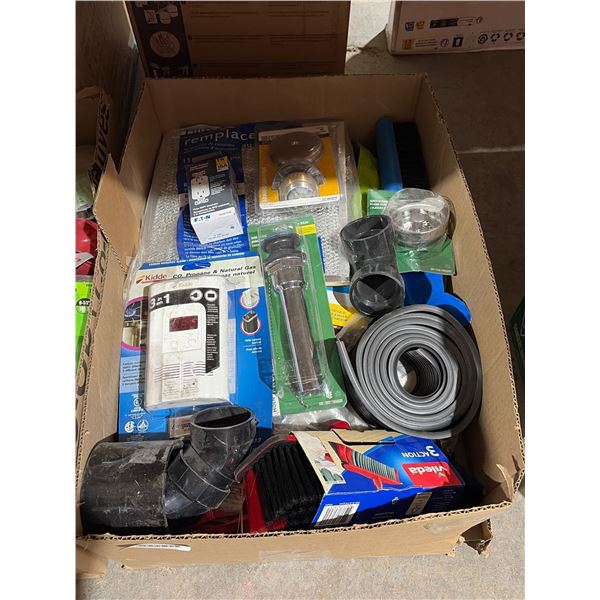 Lot of Assorted Plumbing Parts and Accessories Including Hoses and Fittings