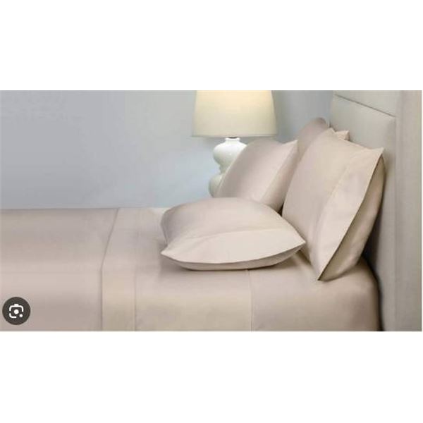 Kirkland Signature 680 Thread Count King Size Bed Sheet Set – Tan