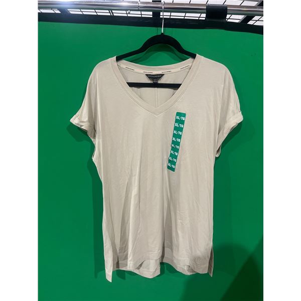 Banana Republic Women’s V-Neck T-Shirt, Beige, Size XL