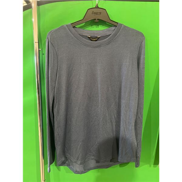 Banana Republic L/G Long Sleeve Shirt in Blue Color