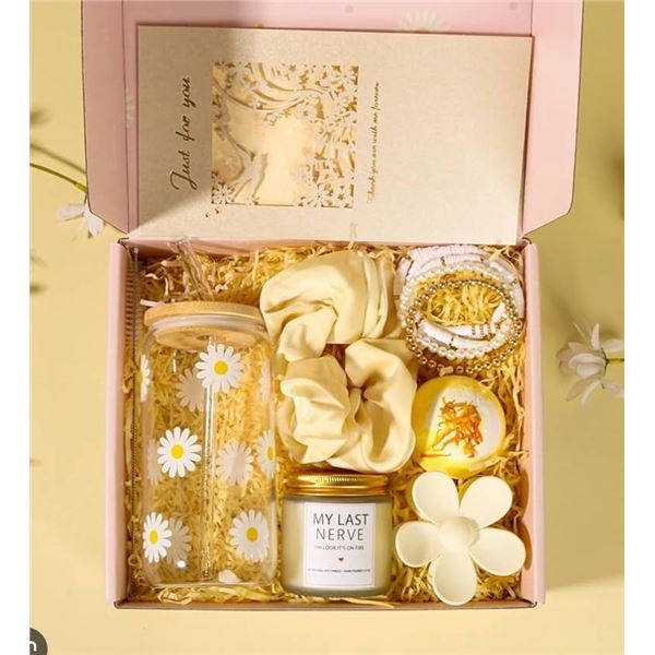 Tian Dian Special For You Gift Set with Assorted Accessories and Glass Jar