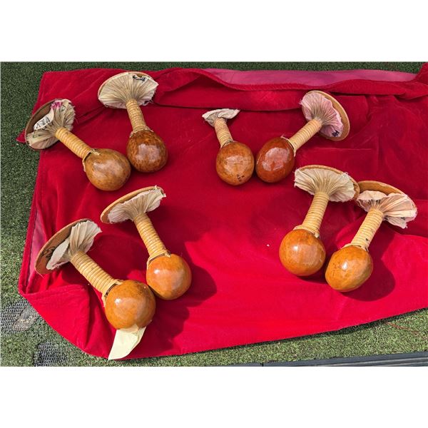 Qty 4 Pair Uli Uli Bases