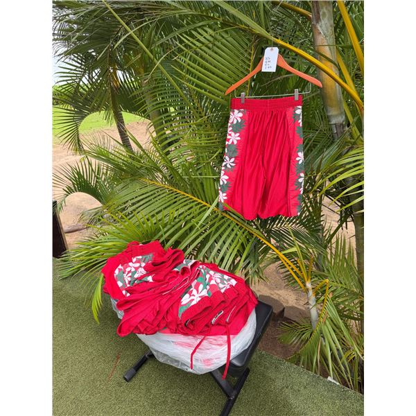 Qty 13 Red Floral Shorts: 3 Small / 4 Med / 5 Large / 1 XL