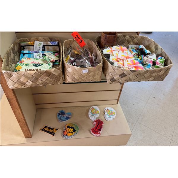 Multiple Hawaii Zipper Bags, Hair Accessories, Souvenirs, etc