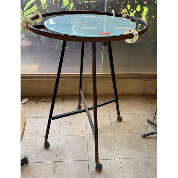 Round Metal Clothes Rack w/ Clear Top 48"H