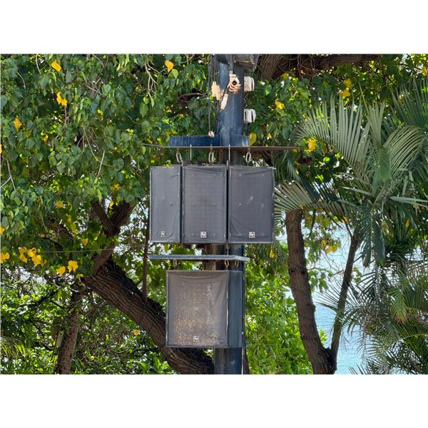 Electro-Voice (EV) EVF-1152D/96 Professional Loudspeaker System w/ 3 Speakers & Subwoofer