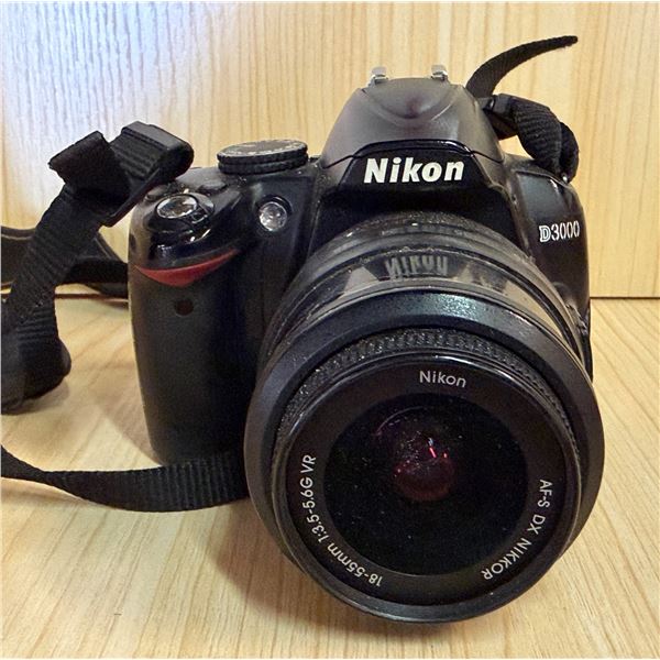 Nikon D3000 10.2MP Digital SLR Camera w/ 18-55mm f/3.5-5.6G AF-S DX VR Nikkor Zoom Lens