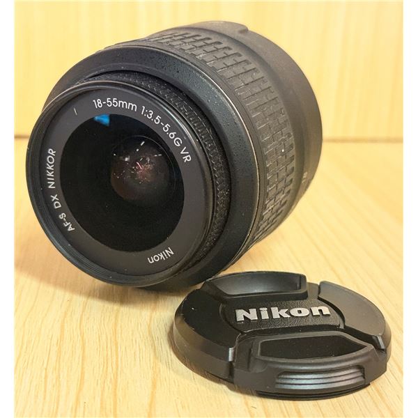 Nikon AF-S DX NIKKOR 18-55mm f/3.5-5.6G VR  Lens