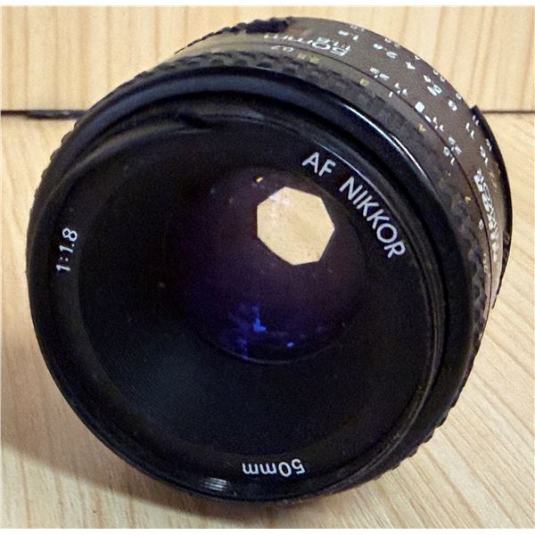 Nikon AF Nikkor 50mm f/1.8D Camera Lens