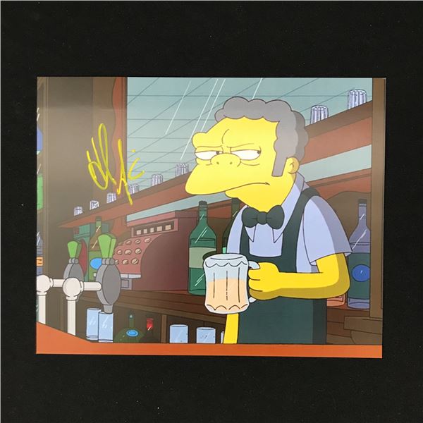 HANK AZARIA SIGNED MOE SIMPSONS SIGNED 8X10 - WWOC COA