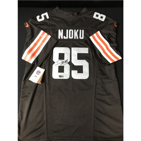 DAVID NJOKU SIGNED CLEVELAND BROWNS FOOTBALL JERSEY - ACE COA