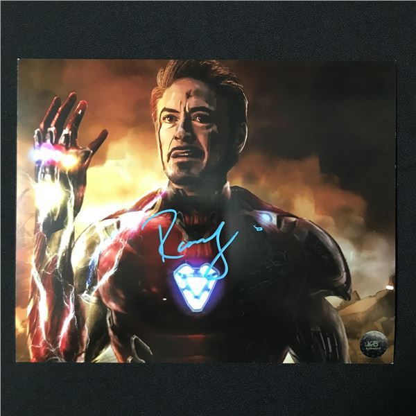 ROBERT DOWNEY JNR SIGNED RON MAN 8X10 - KB COA