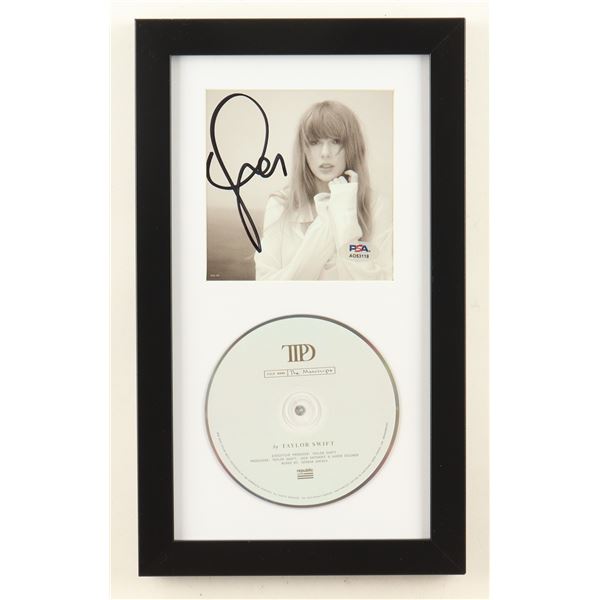 TAYLOR SWIFT SGNED AND FRAMED PRESENTATION PIECE - PSA COA