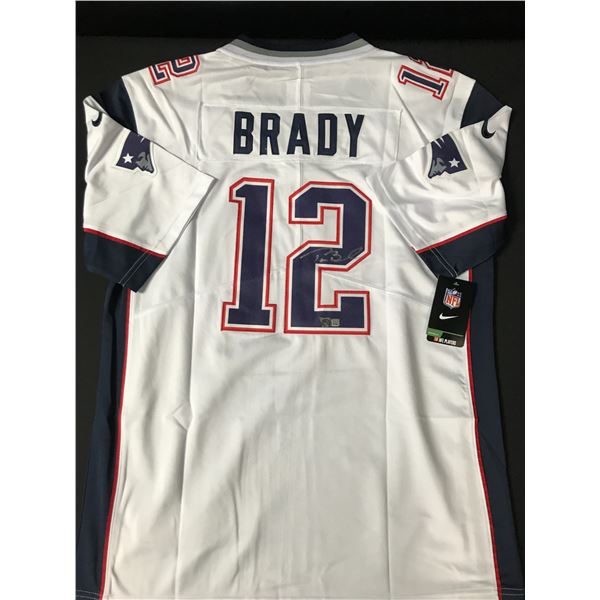 TOM BRADY SIGNED NEW ENGLand PATRIOTS JERSEY - ACE COA