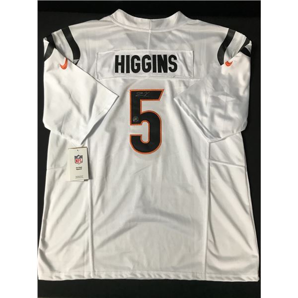 TEE HIGGINS SIGNED CINCINATTI BENGALS JERSEY - KB COA