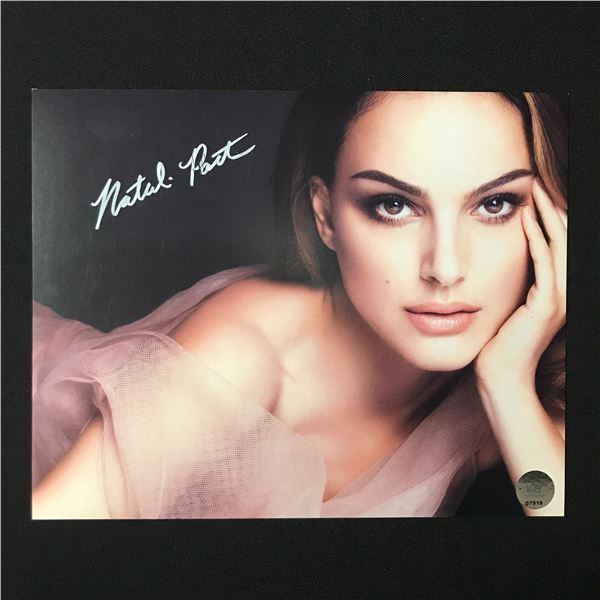 NATALIE PORTMAN SIGNED 8X10 - KB COA