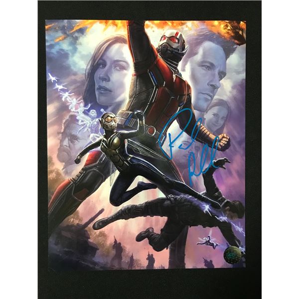 PAUL RUDD SIGNED ANTMAN 8X10 - KB COA