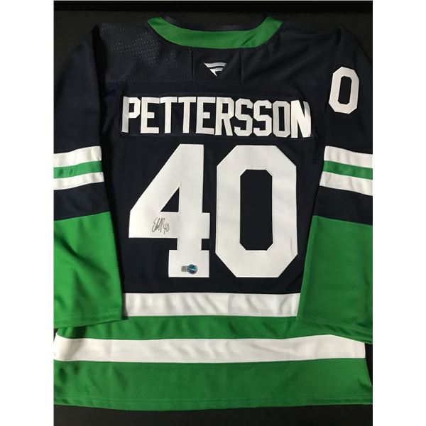 ELIAS PETTERSSON SIGNED VANCOUVER CANUCKS HOCKEY JERSEY - WWOC COA