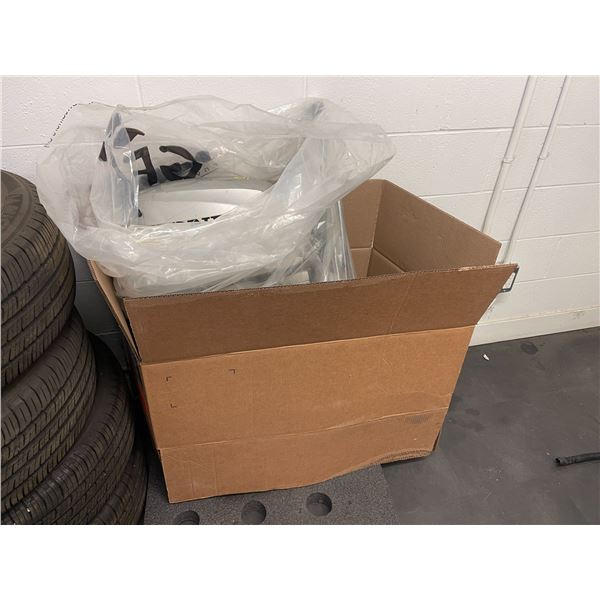 Honda 8hp outboard boat motor - leg is disassembled but parts are present