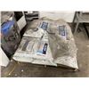Image 1 : Pallet - Uline Ice Melt S-7125 - Approx (x12) bags - RV: $528