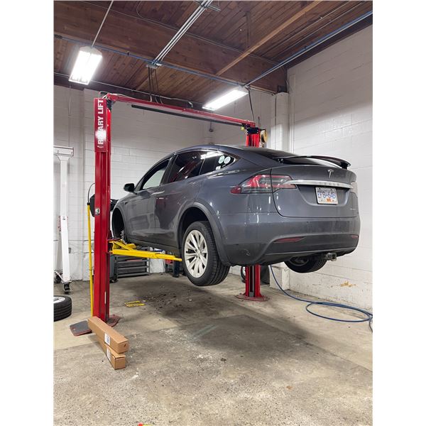 Rotary Lift - Model: SP0A7U5L5Z - 7000lbs capacity w/  Shockwave  - Tested & Working - Bidder Respon