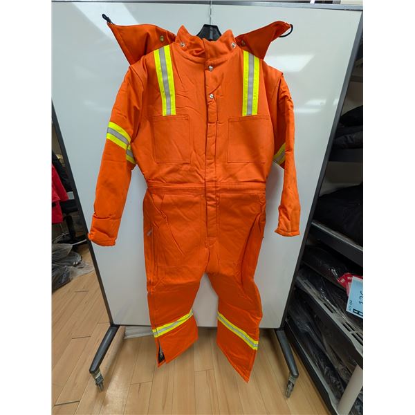 FSA ISOLÉ COMBINAISON ORG H.V. W/REF gr: LRG val:$270