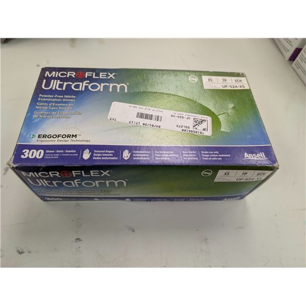 MICROFLEX BTE DE 300 GANTS D'EXAMEN EN NITRILE SANS POUDRE  gr:XS val:$40