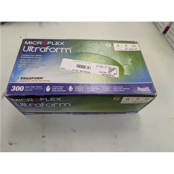 MICROFLEX BTE DE 300 GANTS D'EXAMEN EN NITRILE SANS POUDRE  gr:XS val:$40