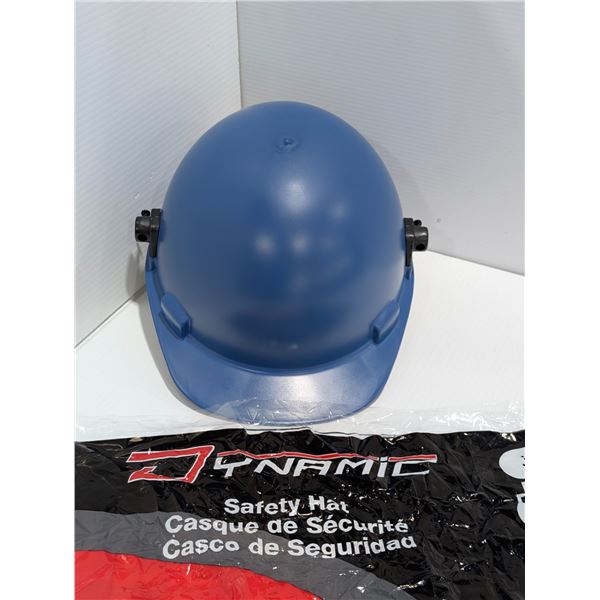 PROTECTIVE IND. CASQUE DE SÉCURITÉ STROMBOLI TYPE val:$72