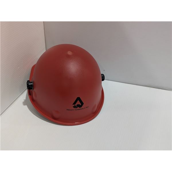 HONEYWELL CASQUE DE SÉCURITÉ ROUGE A/RTI LOGO val:$90
