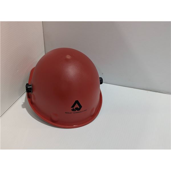 HONEYWELL CASQUE DE SÉCURITÉ ROUGE A/RTI LOGO val:$90