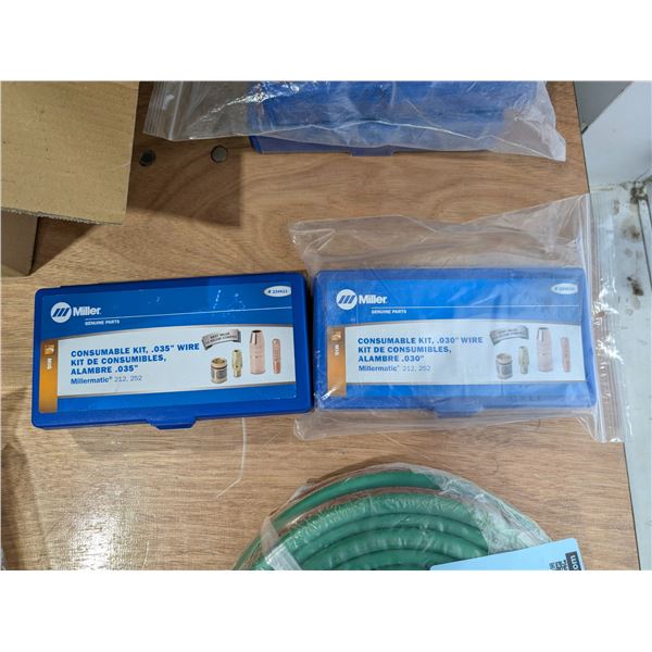LOT DE 2 ENS DE CONSOMABLES, MIG ASST  MILLER #234610 & 234611